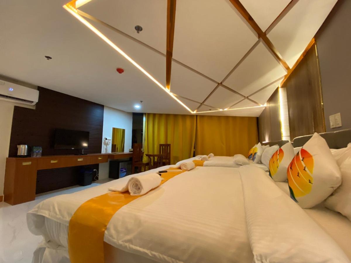 Ngn Gran Hotel Тугегарао Экстерьер фото