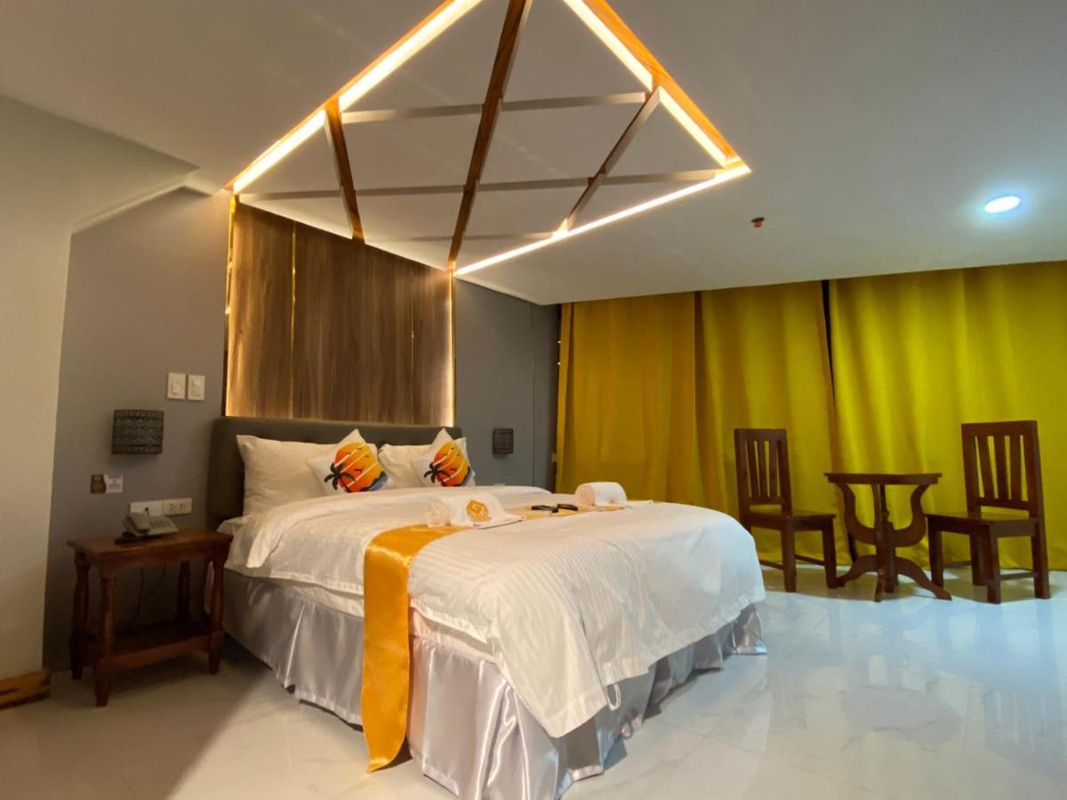 Ngn Gran Hotel Тугегарао Экстерьер фото